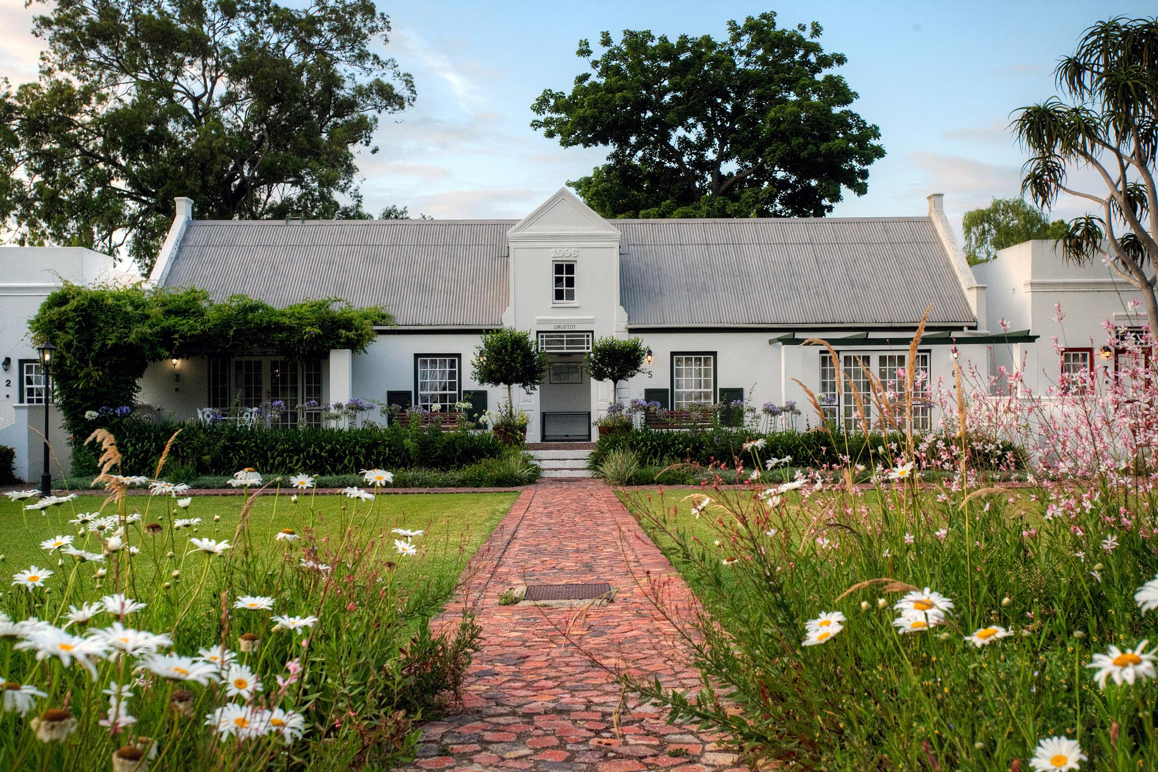Tsitsikamma Village Inn Stormsrivier Extérieur photo